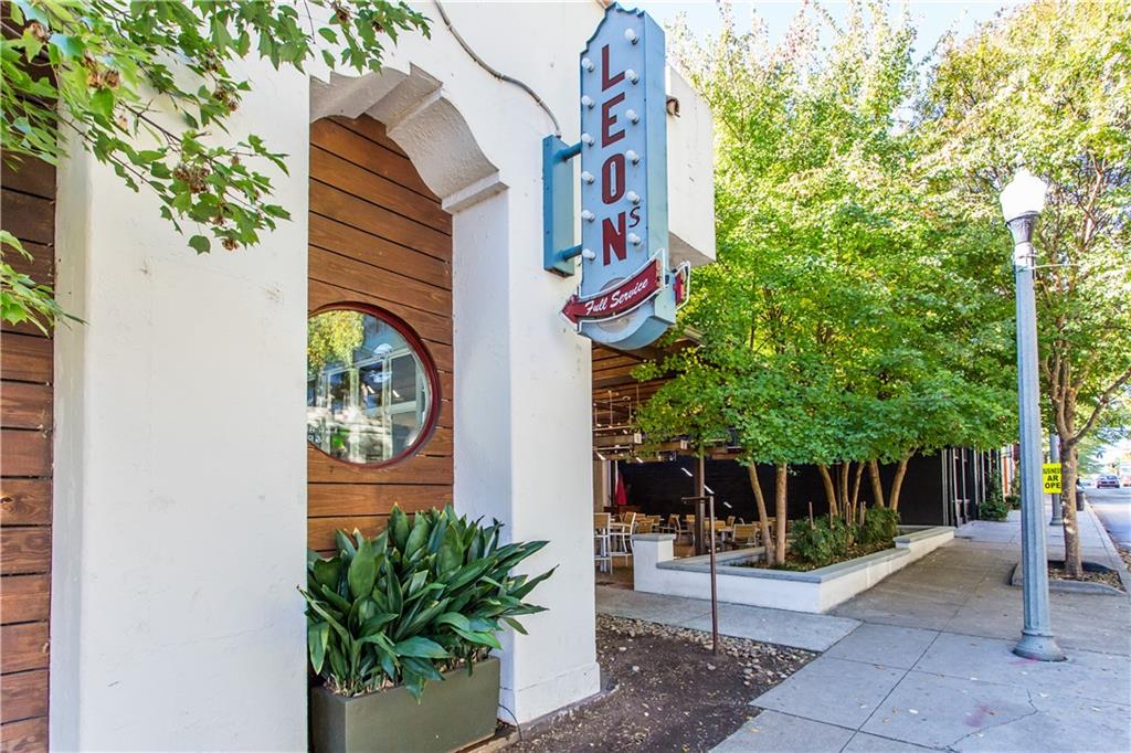 263 Jefferson Place, Unit 31 Decatur, GA 30030 - Photo 26 of 27 a front view of a house with garden