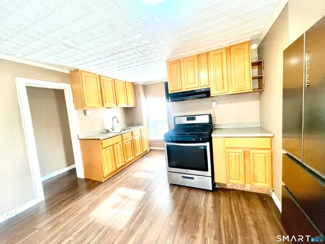 $3,000 | 128 Franklin Street, Waterbury, CT 06706