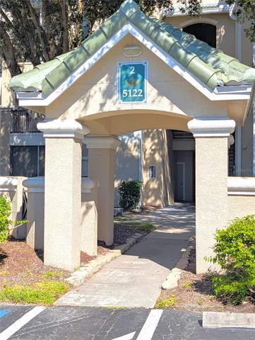 a view of a building entrance