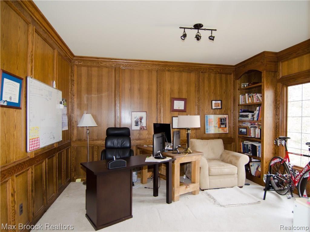 469 Springview Drive Rochester, MI 48307 - Photo 22 of 36 Gallery Image 22