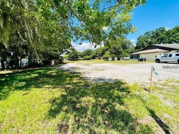 $999 | 979 Berkley Road, Unit 5, Auburndale, FL 33823