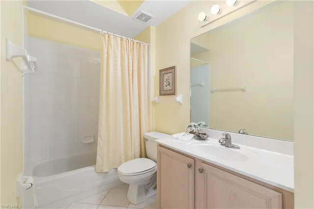 $7,500 | 2325 Carrington Court, Unit 104, Naples, FL 34109