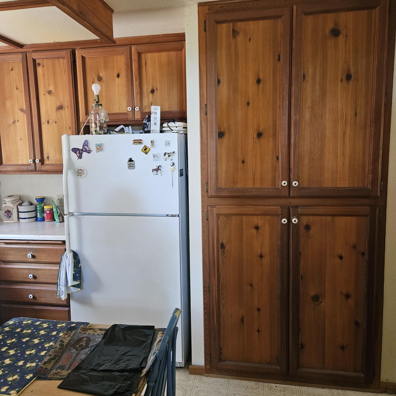 17204 Phillips Road Oak Run, CA 96069 - Photo 6 of 26 Pantry