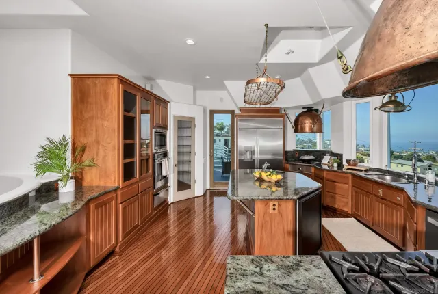 $4,500,000 | 4527 Narragansett Avenue, San Diego, CA 92107