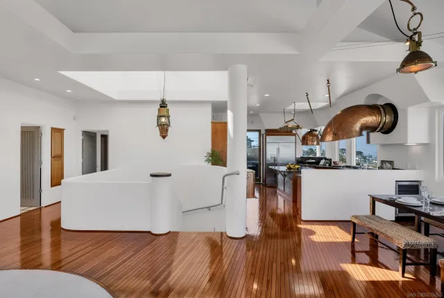 $4,500,000 | 4527 Narragansett Avenue, San Diego, CA 92107