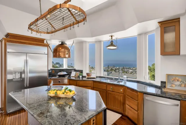 $4,500,000 | 4527 Narragansett Avenue, San Diego, CA 92107