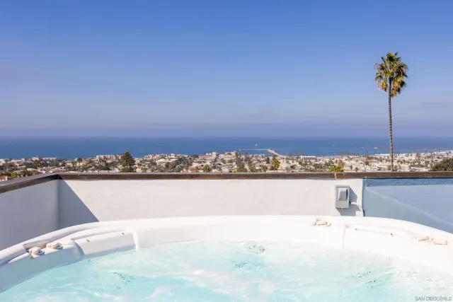 $4,500,000 | 4527 Narragansett Avenue, San Diego, CA 92107