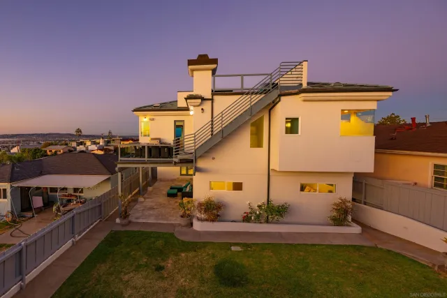 $4,500,000 | 4527 Narragansett Avenue, San Diego, CA 92107