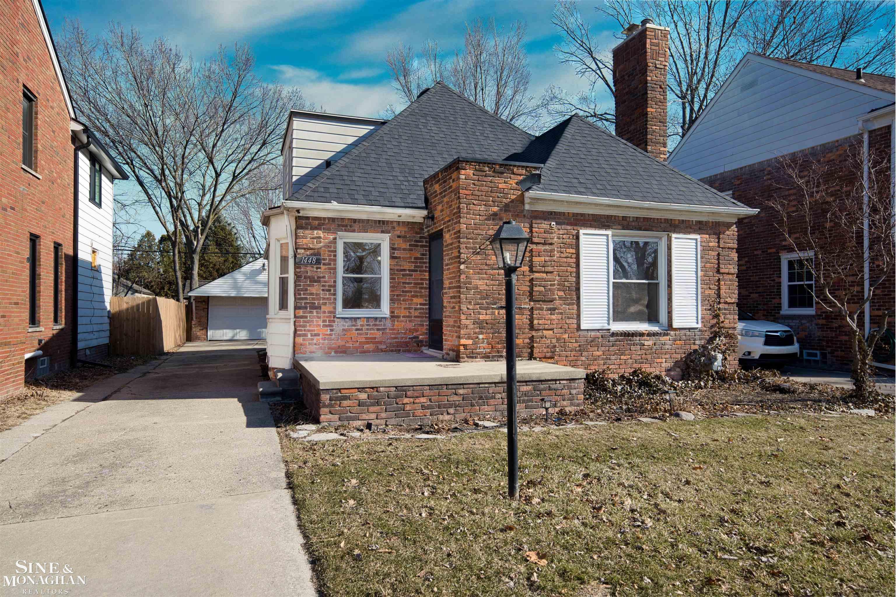 1448 Vernier Road Grosse Pointe, MI 48236 - Photo 1 of 27 50169061-5d5bbb4c-80f1-4880-8bdd-e4cedc1a11da.JPG
