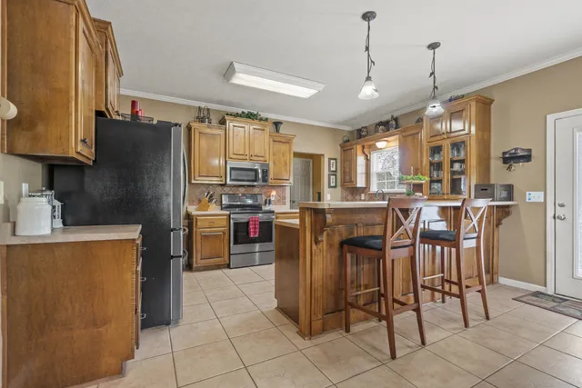 $924,900 | 1103 Johnny Spears Road, Westmoreland, TN 37186