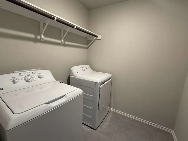 $2,899 | 12212 Dillon Fls Drive, Austin, TX 78747