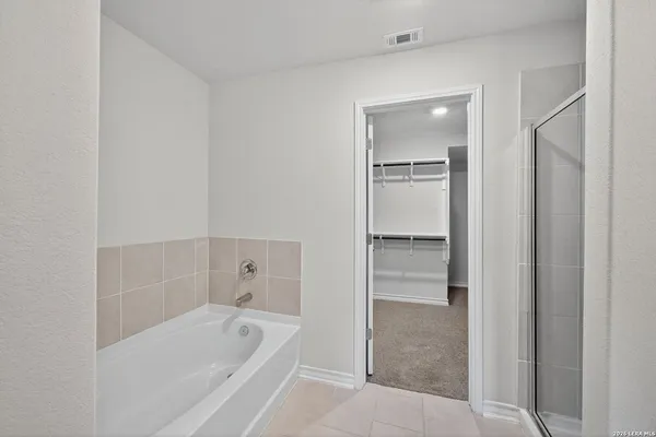 $2,250 | 4618 Chalk Flats, San Antonio, TX 78253