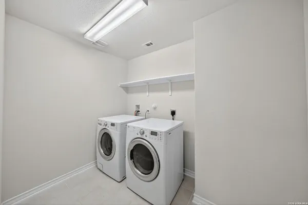 $2,250 | 4618 Chalk Flats, San Antonio, TX 78253