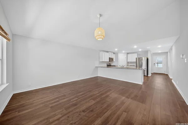 $2,250 | 4618 Chalk Flats, San Antonio, TX 78253