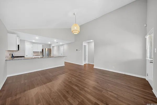 $2,250 | 4618 Chalk Flats, San Antonio, TX 78253