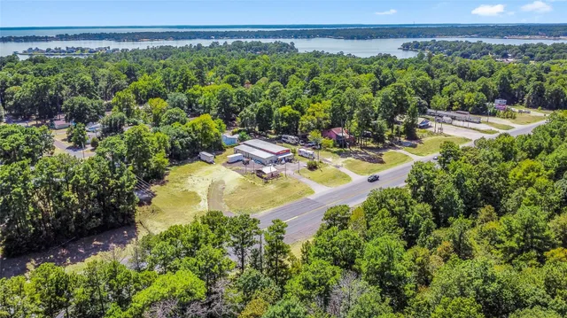 $350,000 | 11505 U.S. Highway 190, Livingston, TX 77351