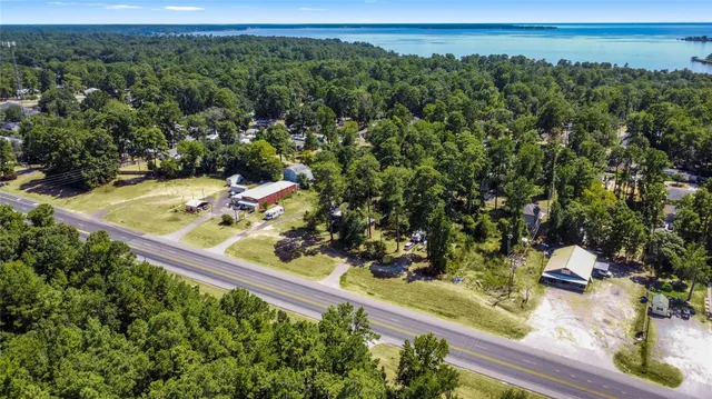 $350,000 | 11505 U.S. Highway 190, Livingston, TX 77351