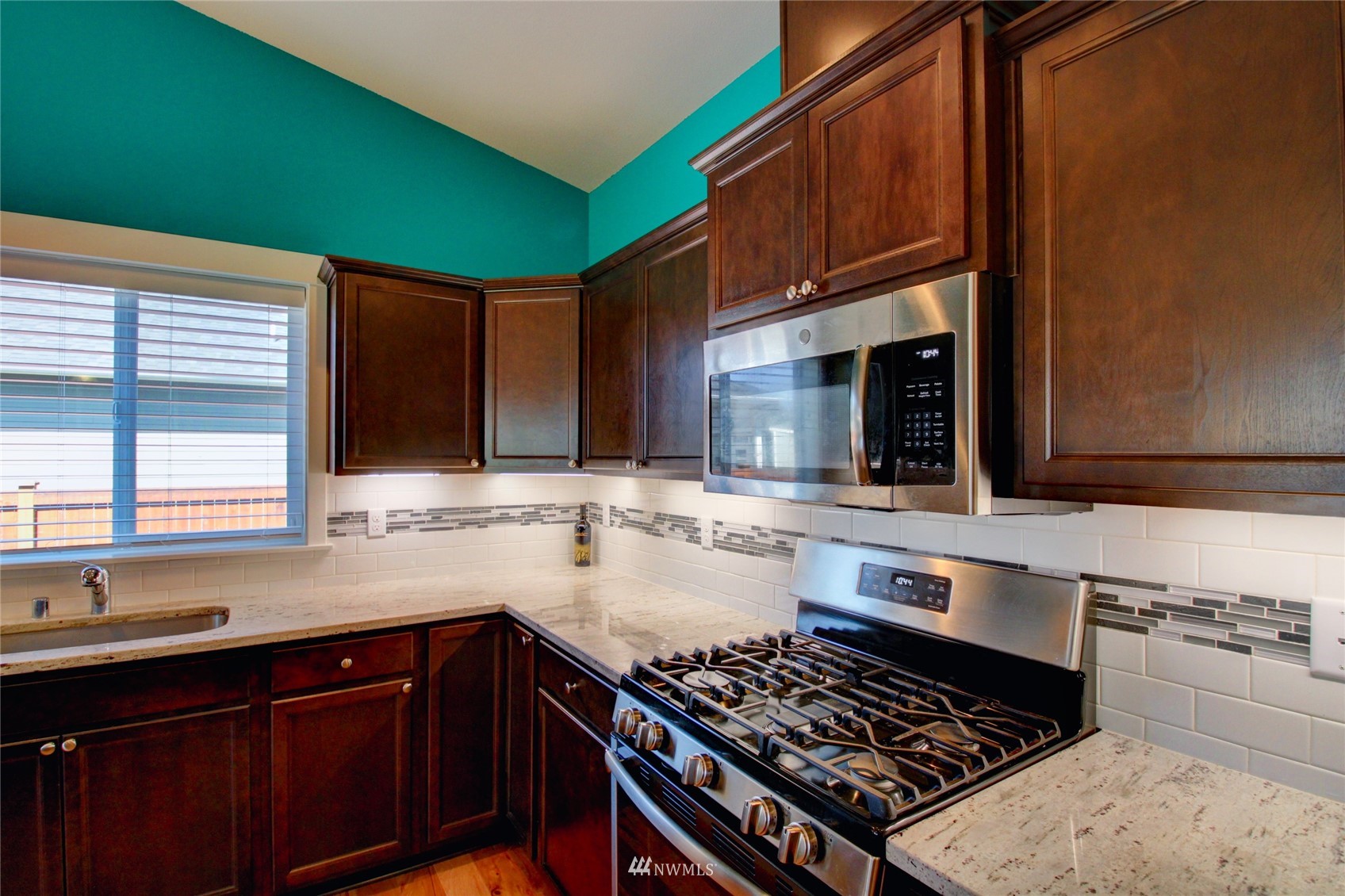 4120 McLaughlin Road Mount Vernon, WA 98273 - Photo 13 of 33 Gallery Image 13