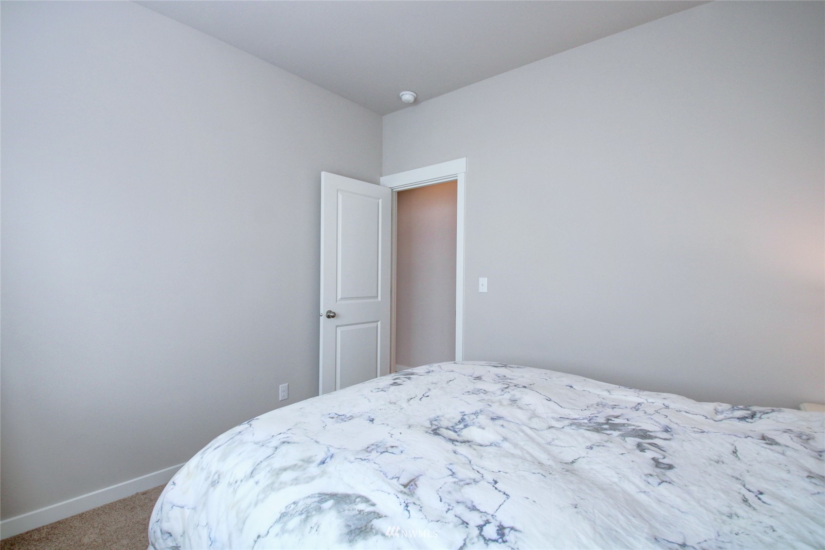 4120 McLaughlin Road Mount Vernon, WA 98273 - Photo 23 of 33 Gallery Image 23