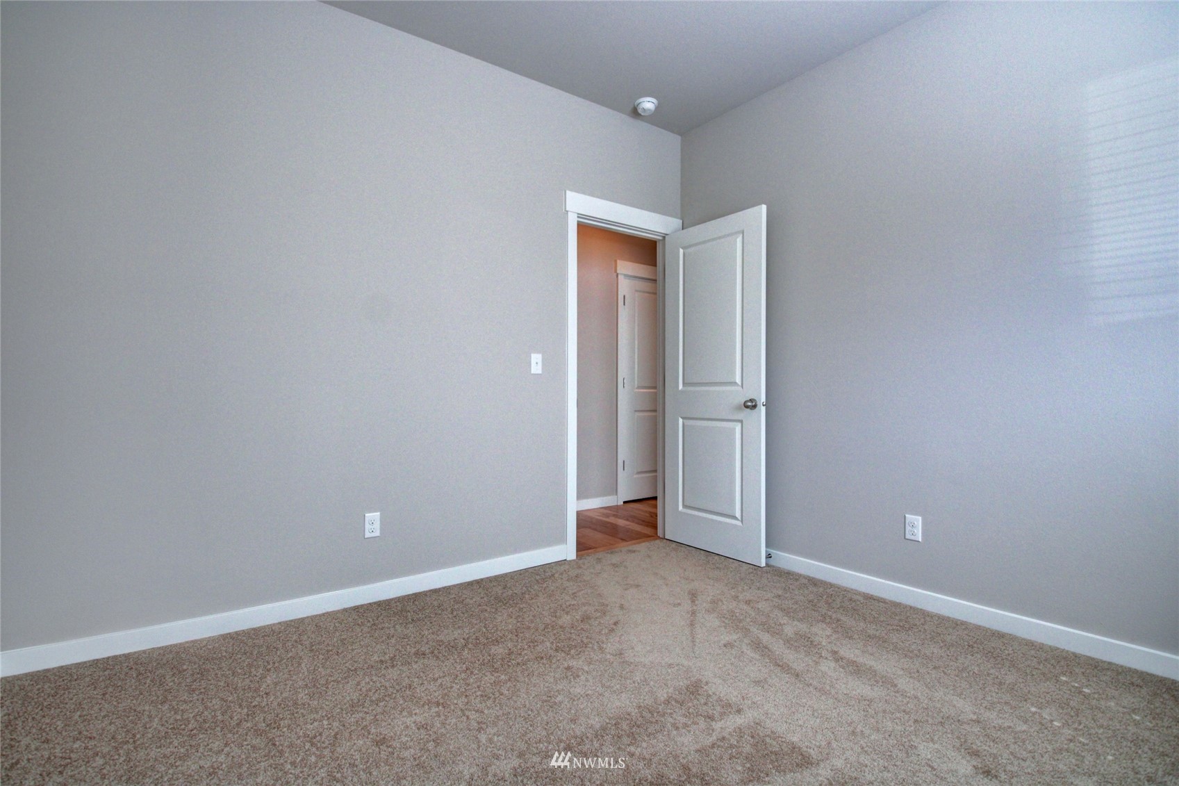 4120 McLaughlin Road Mount Vernon, WA 98273 - Photo 25 of 33 Gallery Image 25