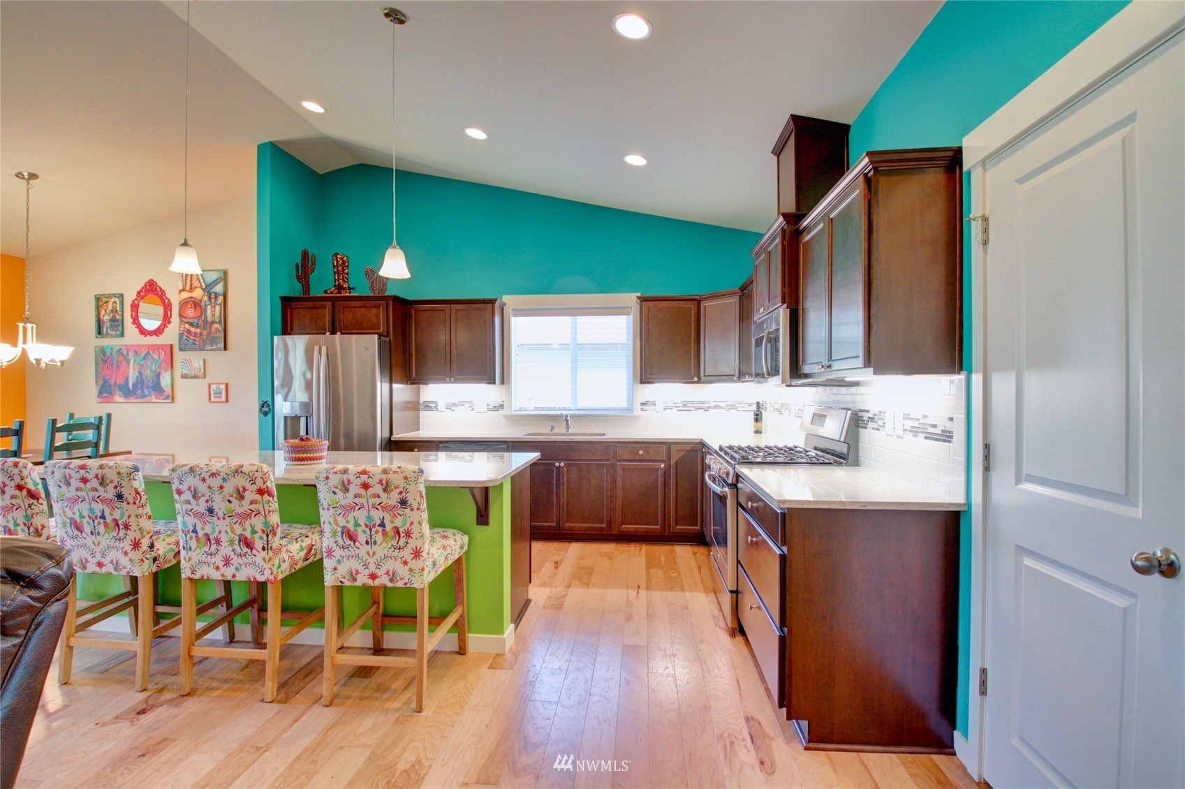 4120 McLaughlin Road Mount Vernon, WA 98273 - Photo 7 of 33 Gallery Image 7