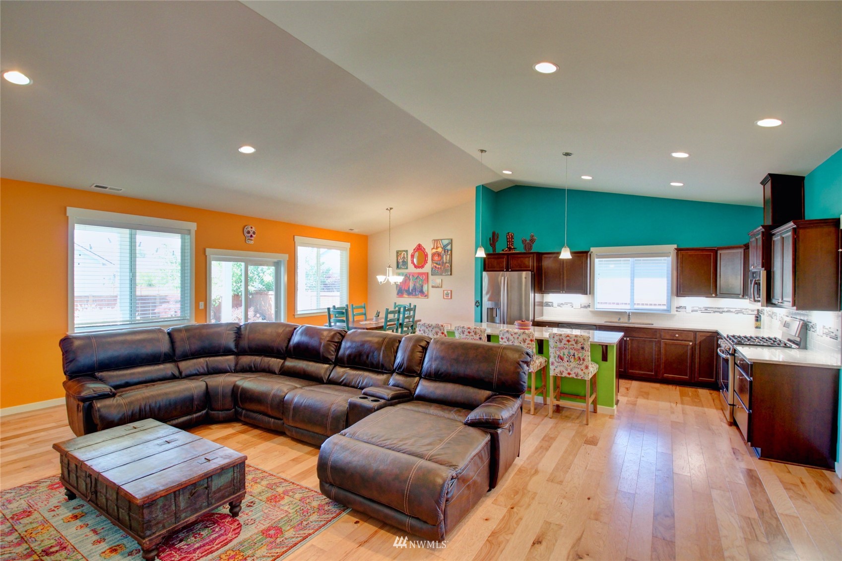 4120 McLaughlin Road Mount Vernon, WA 98273 - Photo 9 of 33 Gallery Image 9