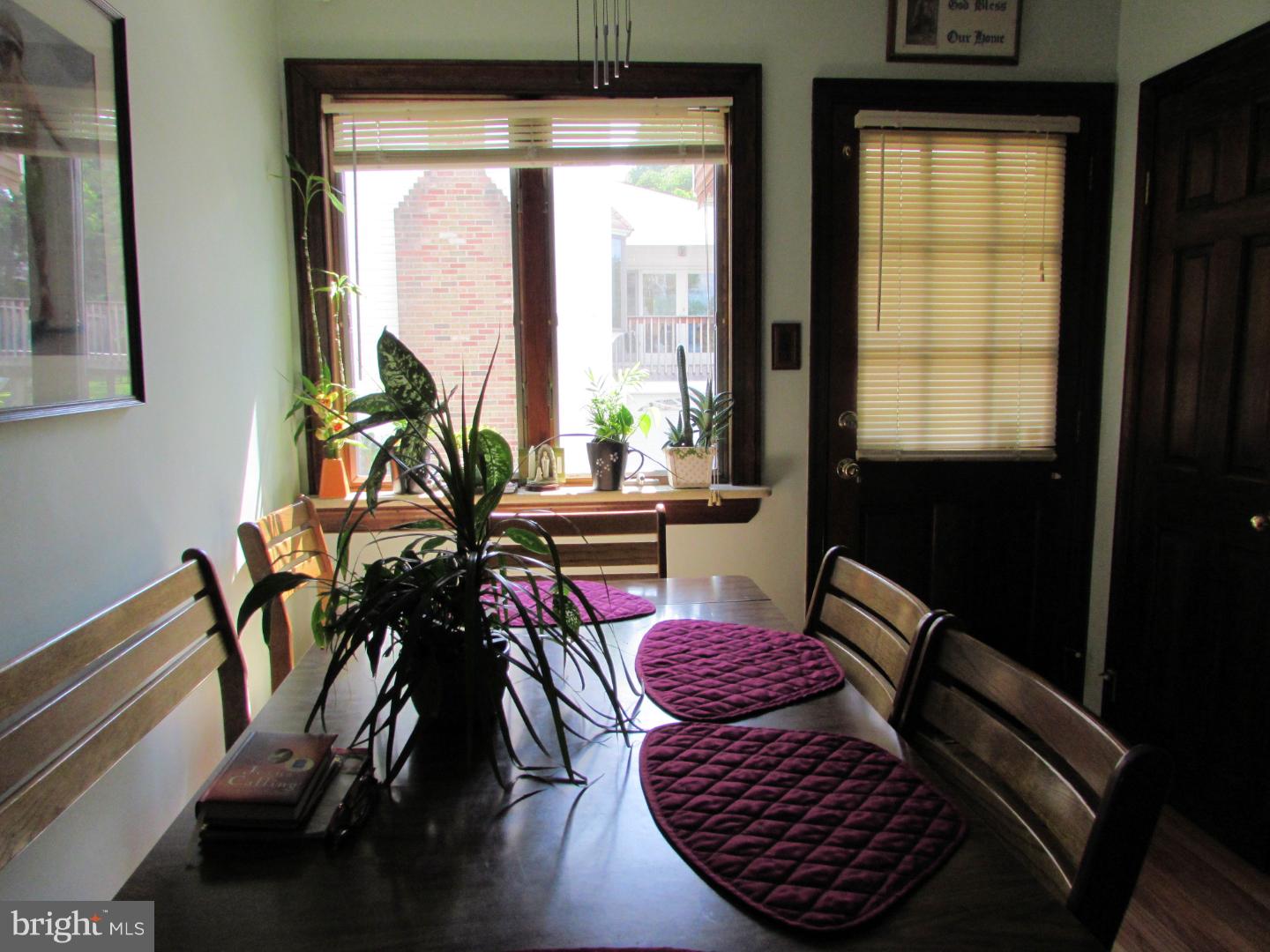 132 Grandview Road Springfield, PA 19064 - Photo 9 of 20 Breakfast Room