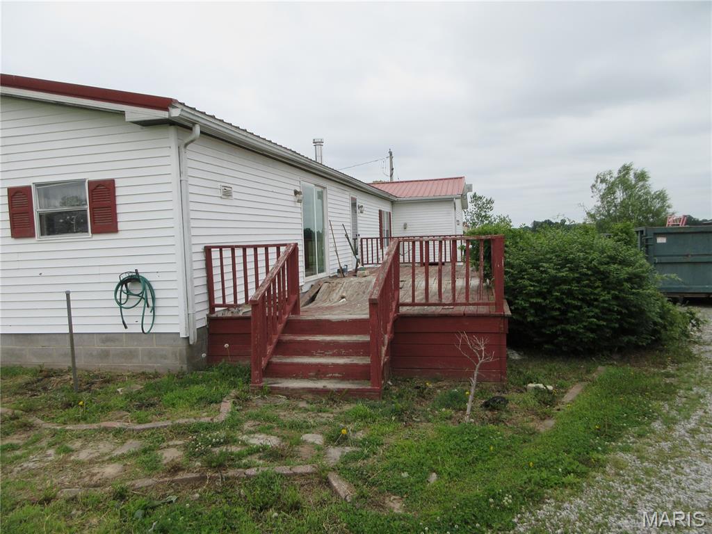 7080 Bee Branch Road Iuka, IL 62849 - Photo 30 of 40