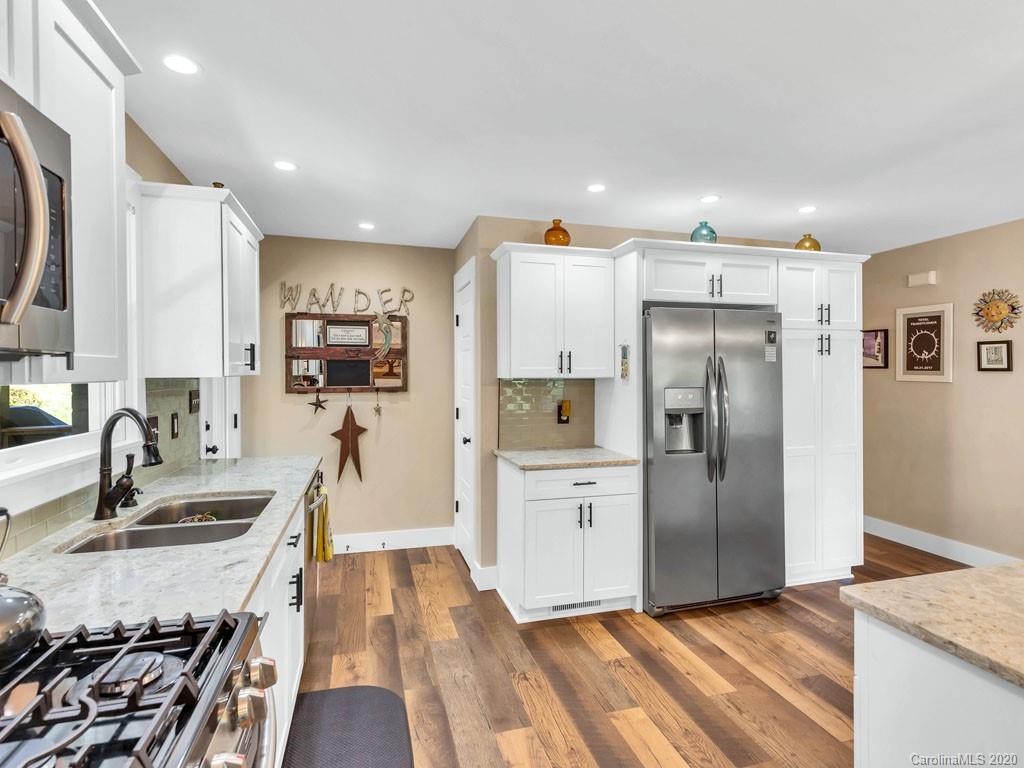320 Turnpike Road Brevard, NC 28712 - Photo 15 of 36 Gallery Image 15