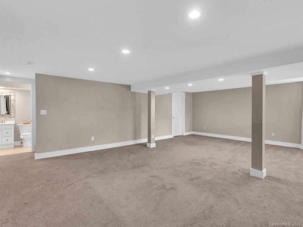 320 Turnpike Road Brevard, NC 28712 - Photo 33 of 36 Gallery Image 33