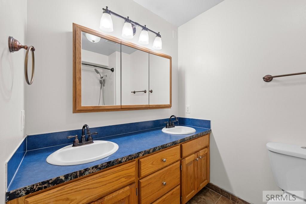 3845 Ridgeview Circle Ammon, ID 83406 - Photo 21 of 66