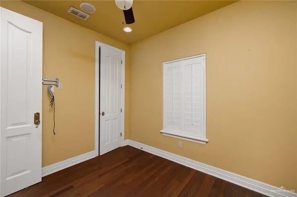 $1,550 | 800 Sunset Drive, Unit C26, McAllen, TX 78503