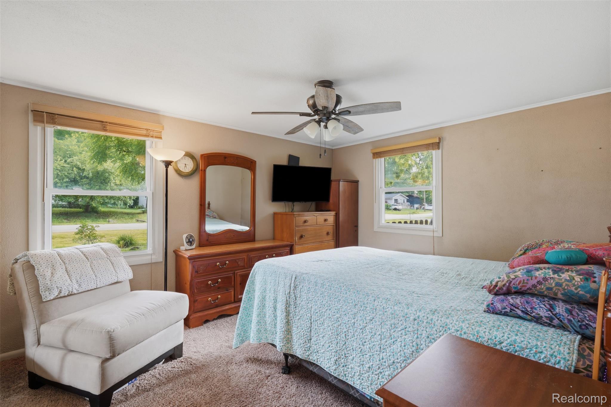 608 Snyder Road Highland, MI 48357 - Photo 11 of 22 Primary Bedroom