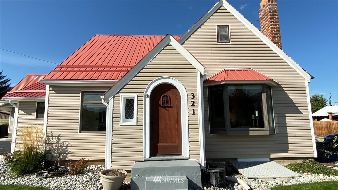 321 Tigner Road Cashmere, WA 98815 - Photo 2 of 30 Gallery Image 2