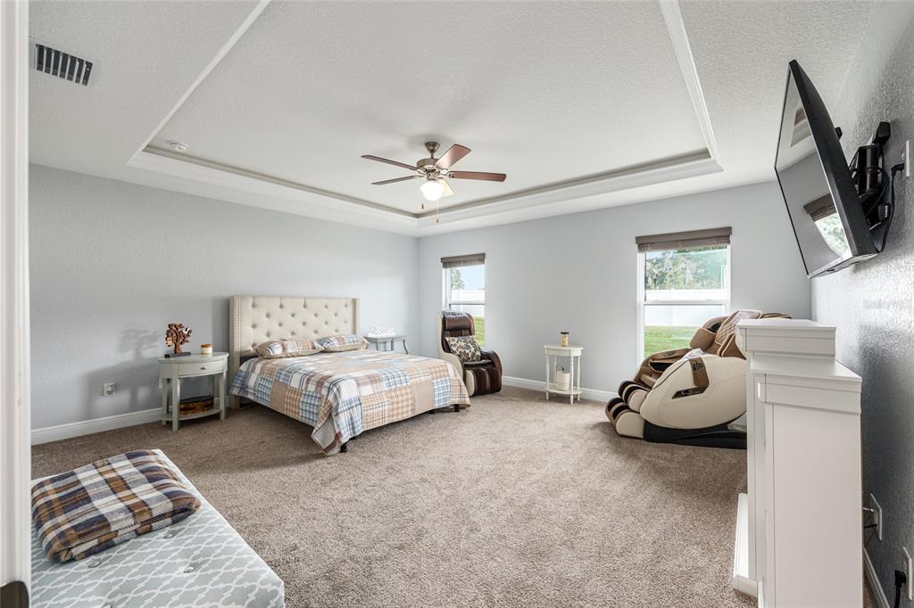 5297 Southeast 39th Loop Ocala, FL 34480 - Photo 16 of 46