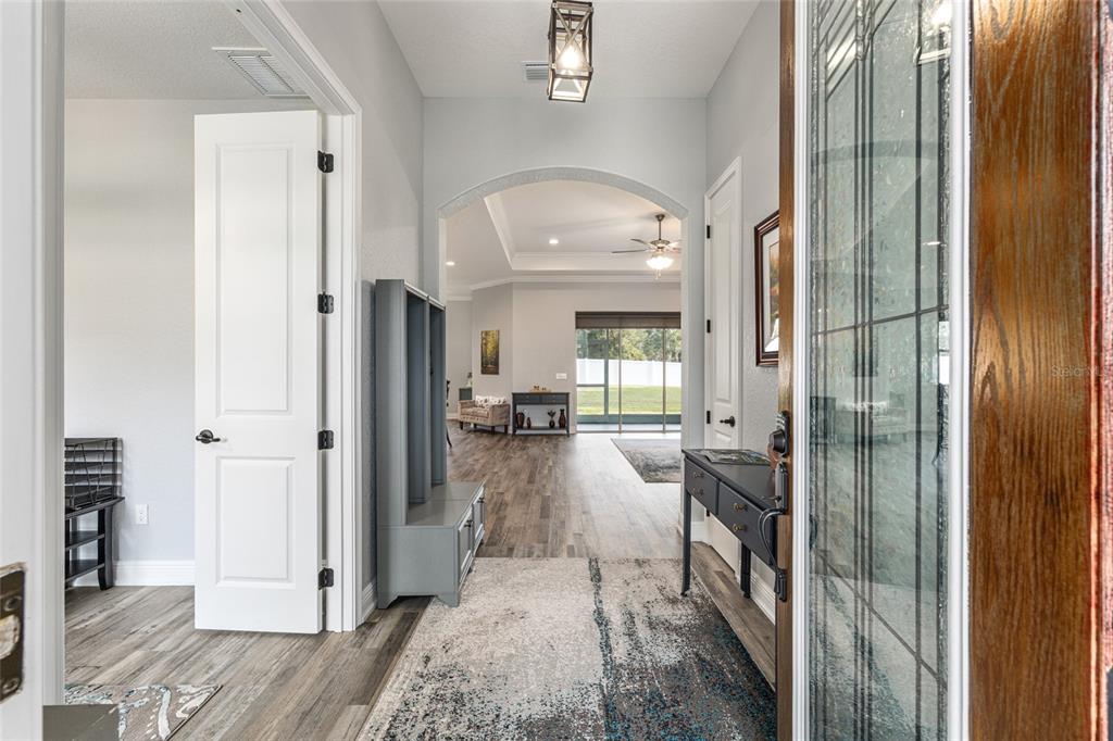 5297 Southeast 39th Loop Ocala, FL 34480 - Photo 3 of 46