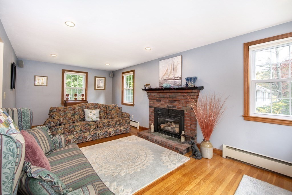 30 Robbie Road Braintree, MA 02184 - Photo 15 of 32 Gallery Image 15