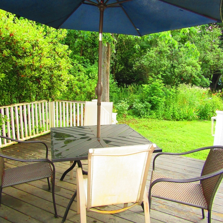 465 Spring Street Northampton, MA 01053 - Photo 26 of 30