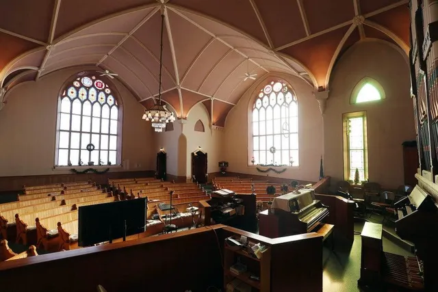 $650,000 | 2 Chestnut Street, Hallowell, ME 04347