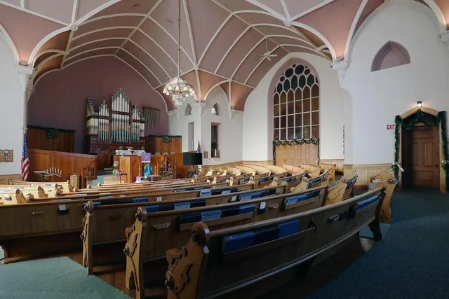 $650,000 | 2 Chestnut Street, Hallowell, ME 04347