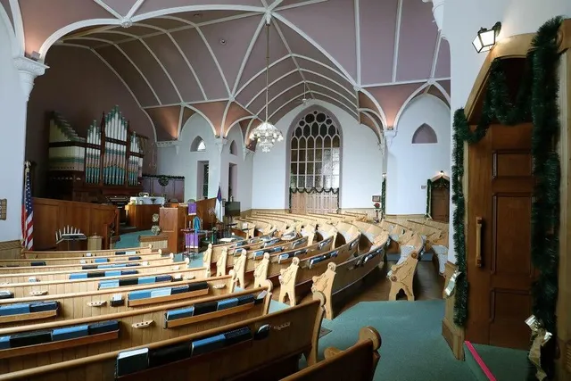 $650,000 | 2 Chestnut Street, Hallowell, ME 04347