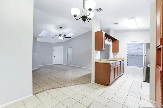 $1,600 | 3951 Chimney Springs Drive, San Antonio, TX 78247