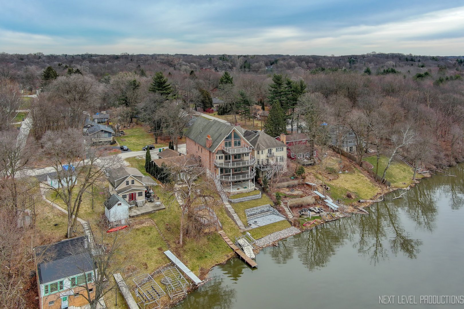 6-n048 Riverside Drive Charles, IL 60177 - Photo 1 of 46