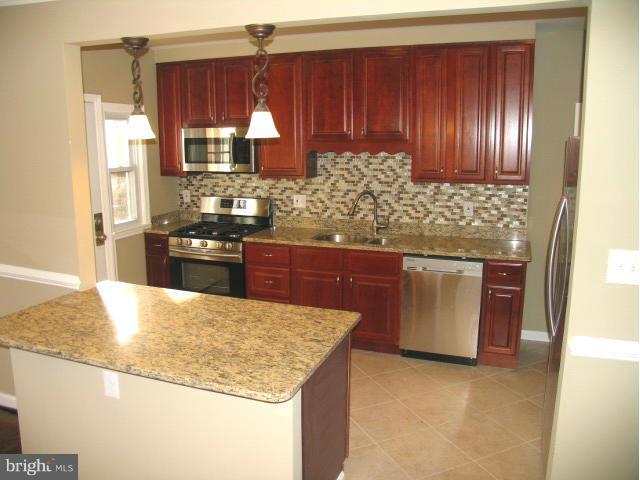 1535 Northwick Road Baltimore, MD 21218 - Photo 1 of 25 Kitchen