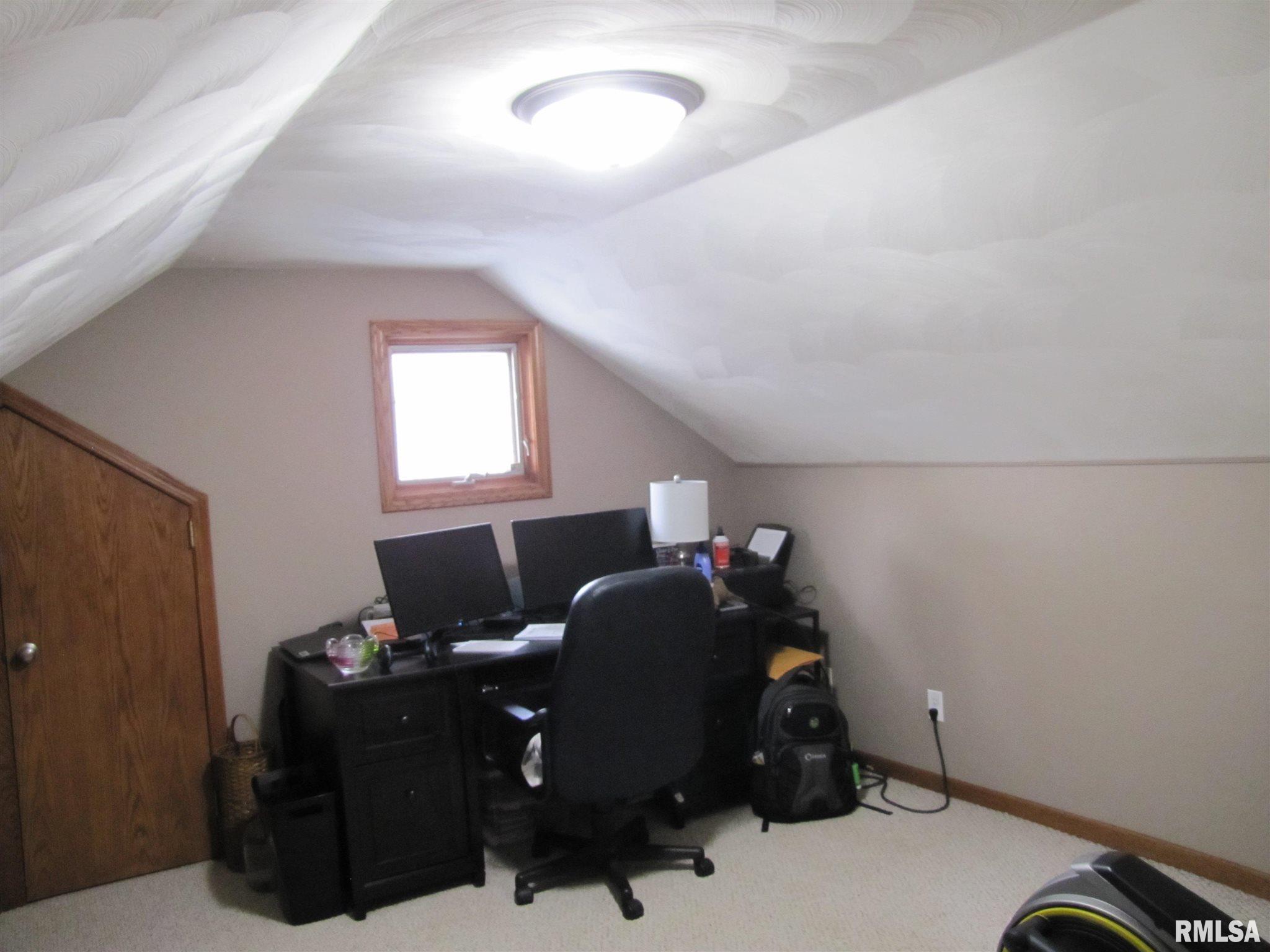 3301 South Hotze Road Salem, IL 62881 - Photo 20 of 47