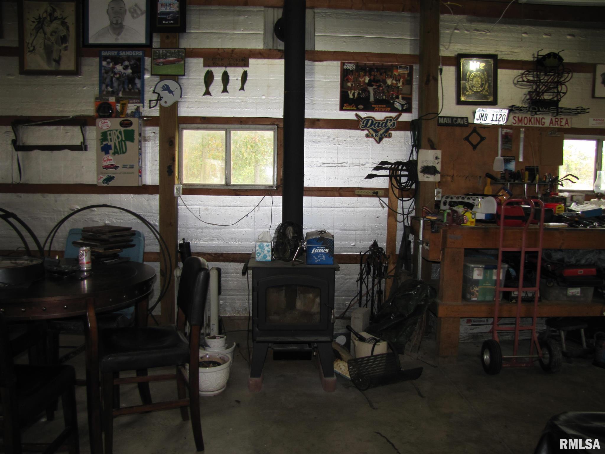 3301 South Hotze Road Salem, IL 62881 - Photo 40 of 47