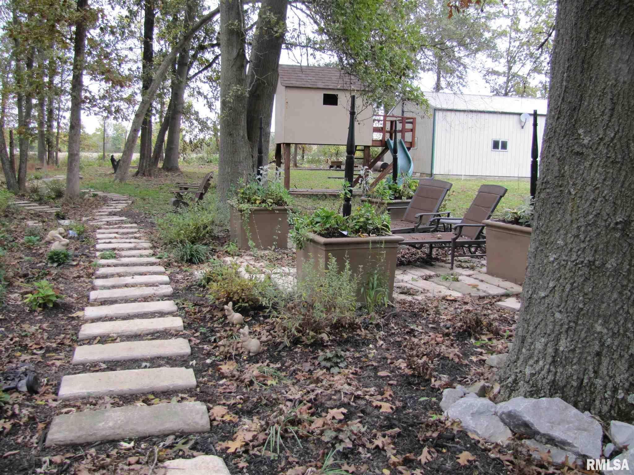 3301 South Hotze Road Salem, IL 62881 - Photo 44 of 47