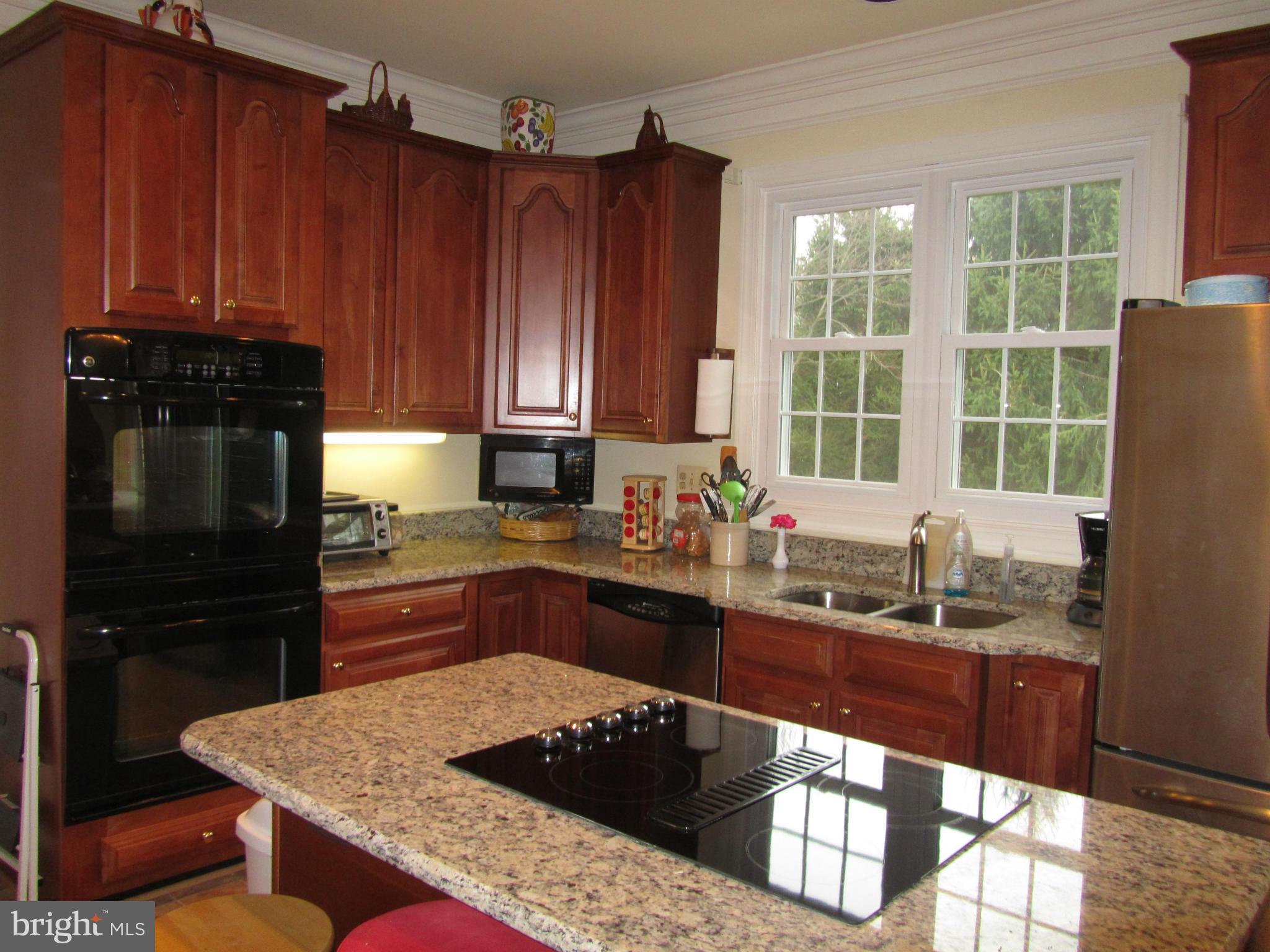 2902 Spartan Road Olney, MD 20832 - Photo 3 of 30 Kitchen