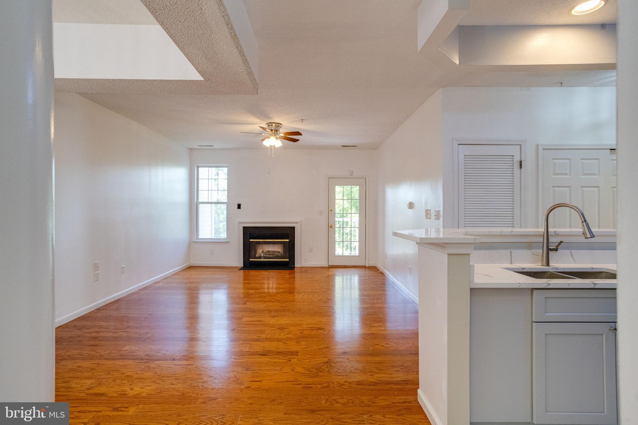 7205 Bogley Road, Unit 202 Baltimore, MD 21244 - Photo 4 of 37 Gallery Image 4