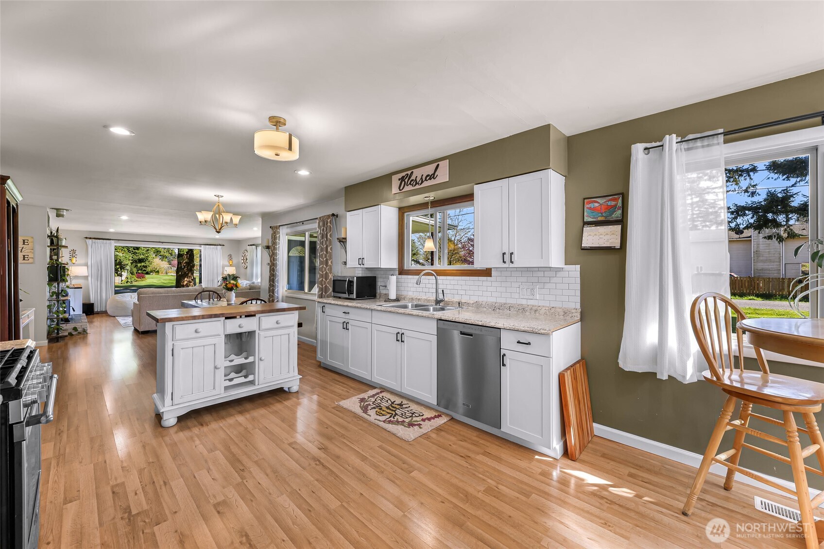 306 West King Tut Road Bellingham, WA 98226 - Photo 18 of 40